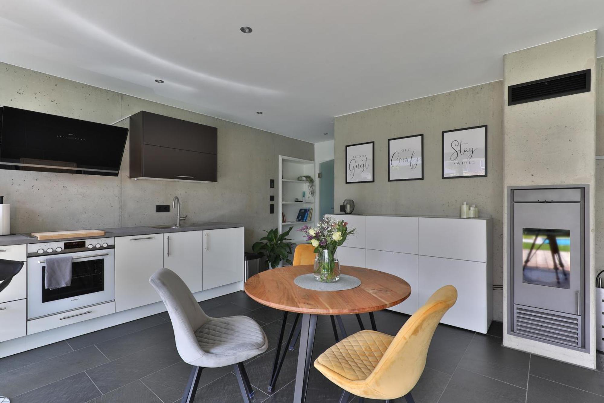 Modernes Studio-Apartment Gersthofen Eksteriør billede