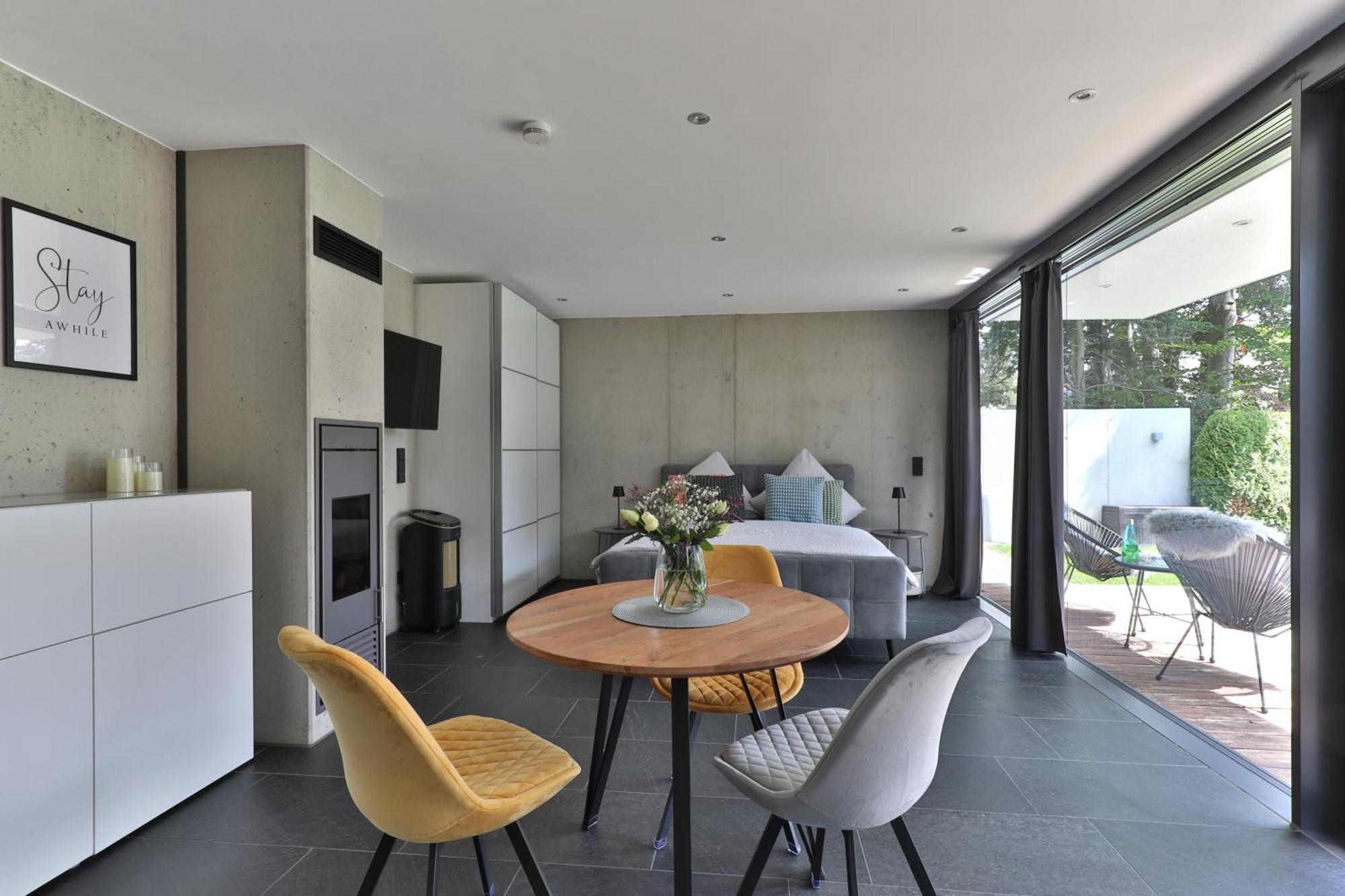 Modernes Studio-Apartment Gersthofen Eksteriør billede
