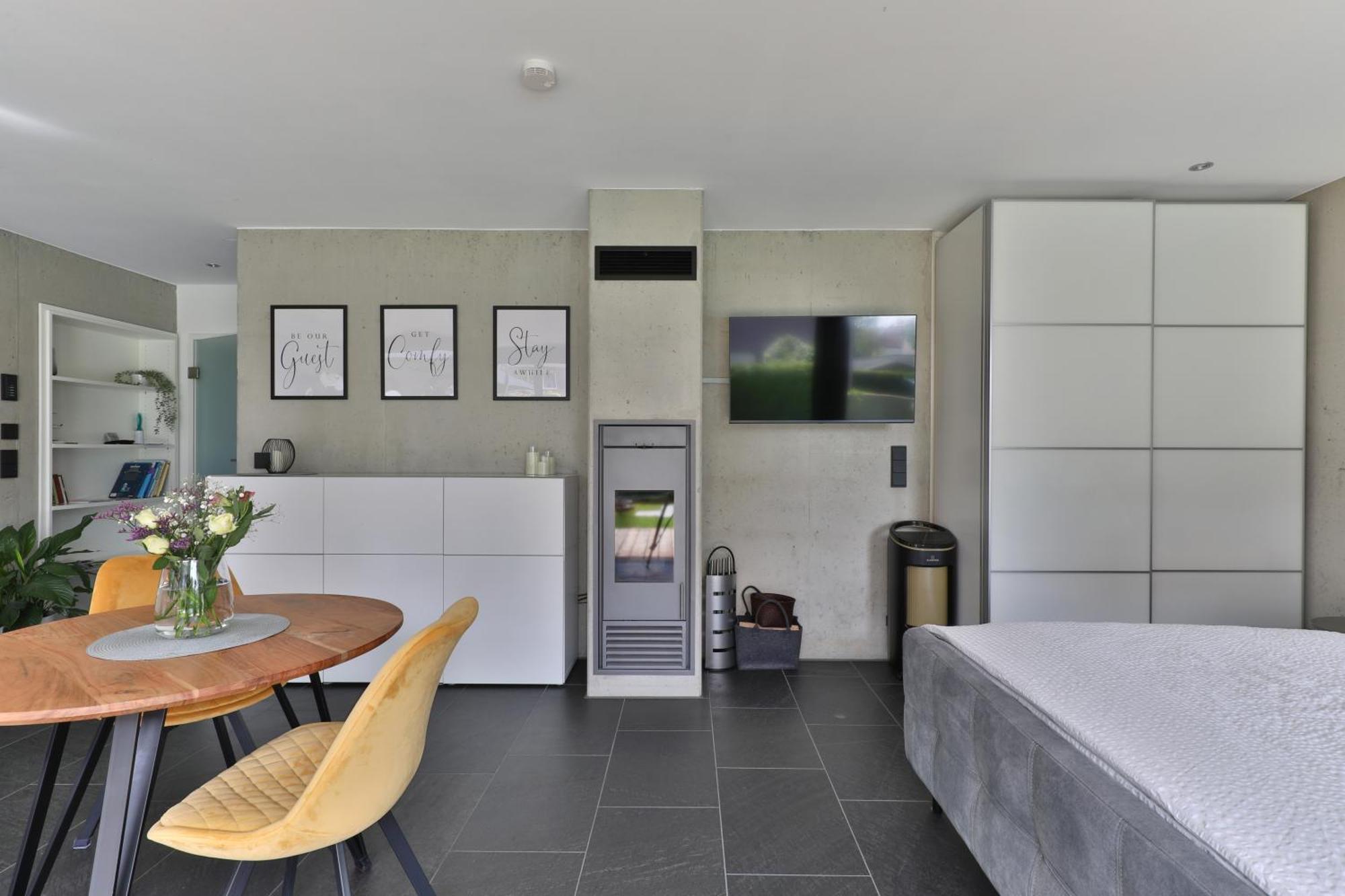 Modernes Studio-Apartment Gersthofen Eksteriør billede