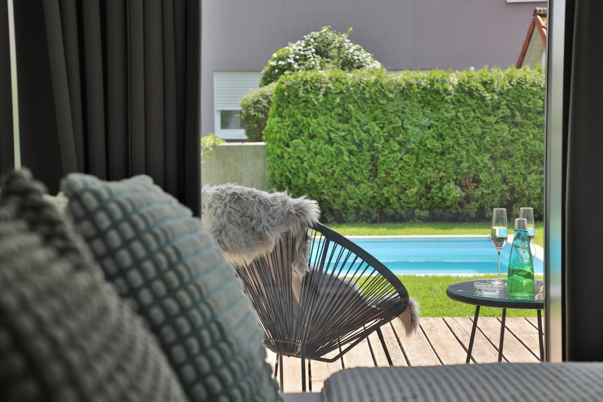 Modernes Studio-Apartment Gersthofen Eksteriør billede